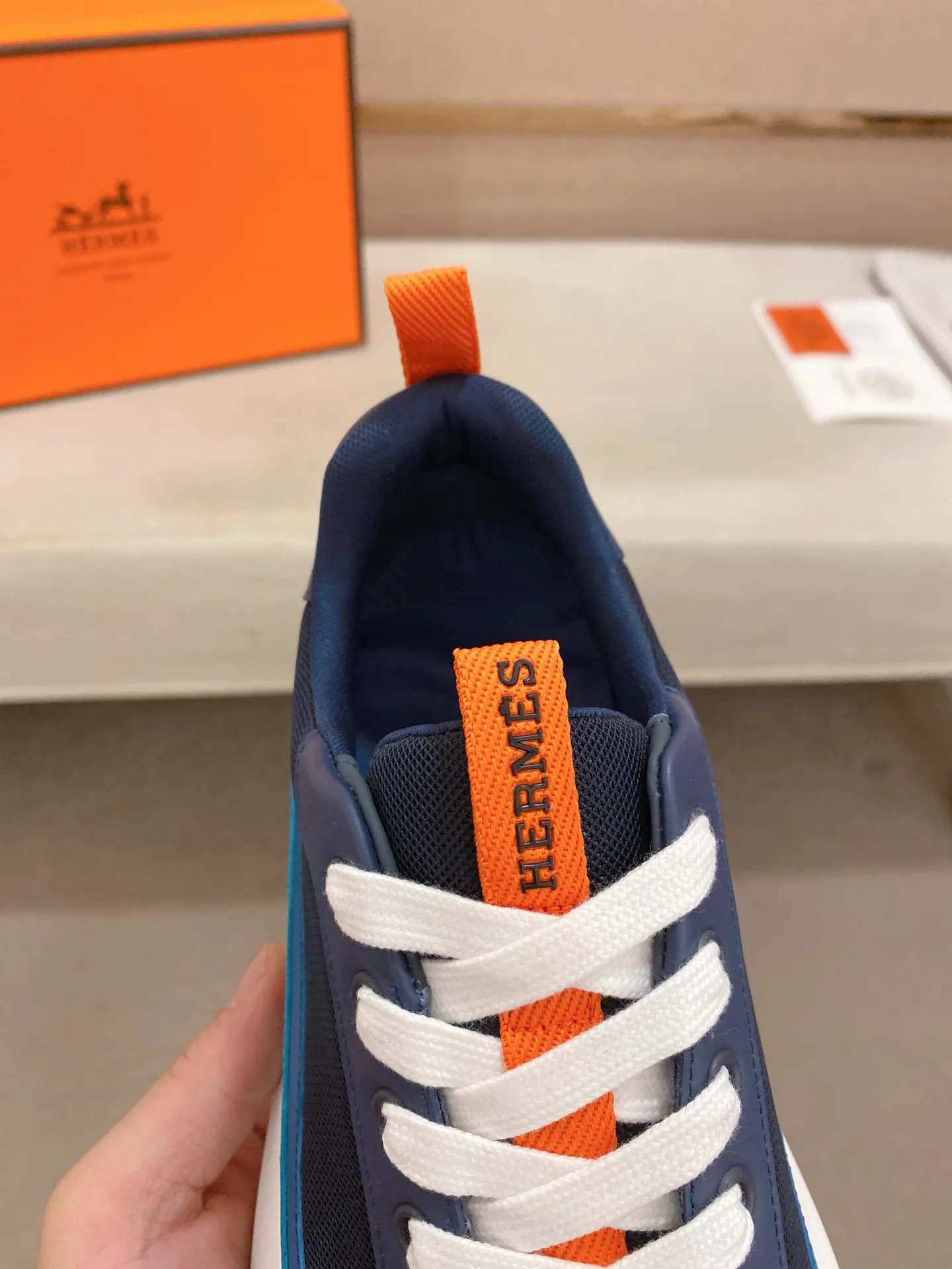 Men's clothing and shoes💰: 620💰《HERMES》【Classic Original Version】Hermès; Top 🔝 Purchasing Agency 🔍🔍Men's latest 🇺🇸 counters are on sale simultaneously, original imported from Italy ▲▲Silk cowhide with breathable fabric ▲▲ (high-end and expensive Qi·Grade) Exquisite workmanship (Italian 🇮🇹Imported water-dyed 🐂cowhide lining) Sole: Original sole provided by the original factory, ⚠️Exclusive double-layer activity·TPR·Rubber·Combined molded outsole; Super·comfortable·wear-resistant·non-slip·environmental protection The real thing is more beautiful if you take the real thing (high quality, follow the order), you can enter and exit the counter at will * Number of yards: 38·39·40·41·42·43·44# (can be customized 45.)